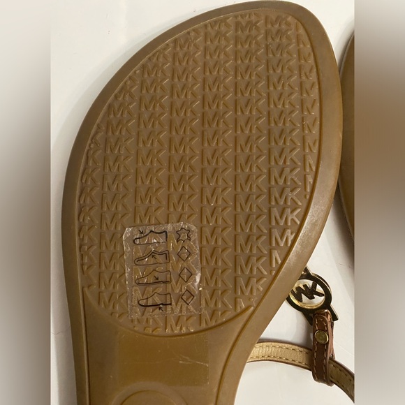 Michael Kors Thong T- Strap Flats Sandals women’s size 9M, Brown - Picture 8 of 15